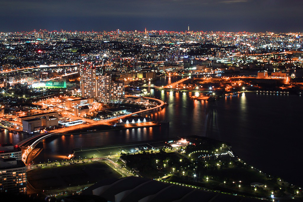 横浜ランドマークタワーからの夜景