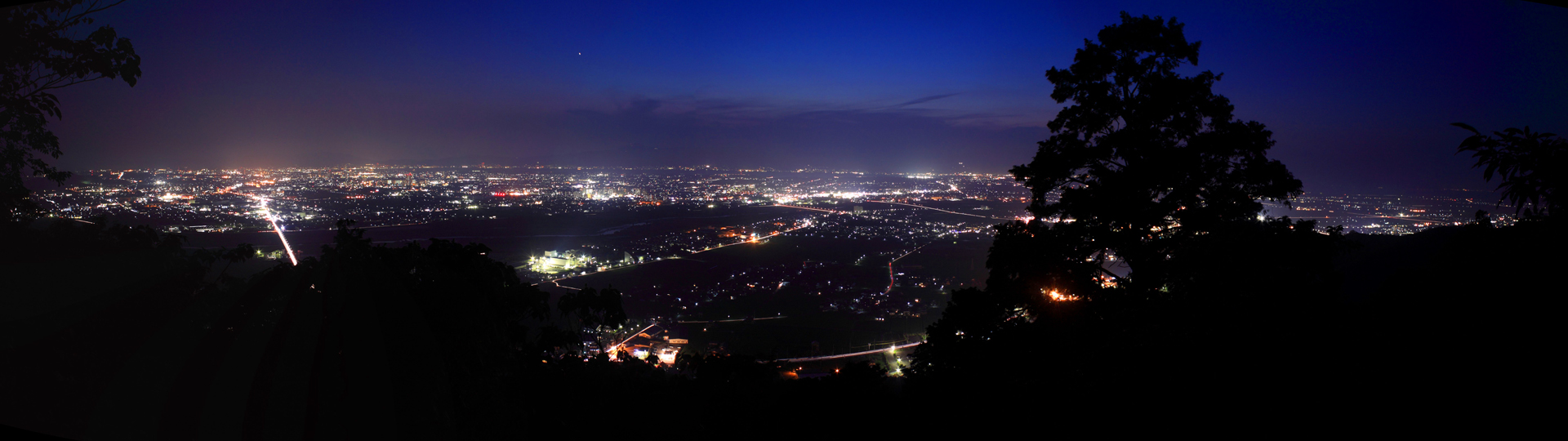 三上山